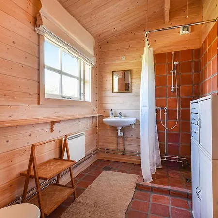 Nice In W/ 1 Bedrooms Ferienhaus Skjern